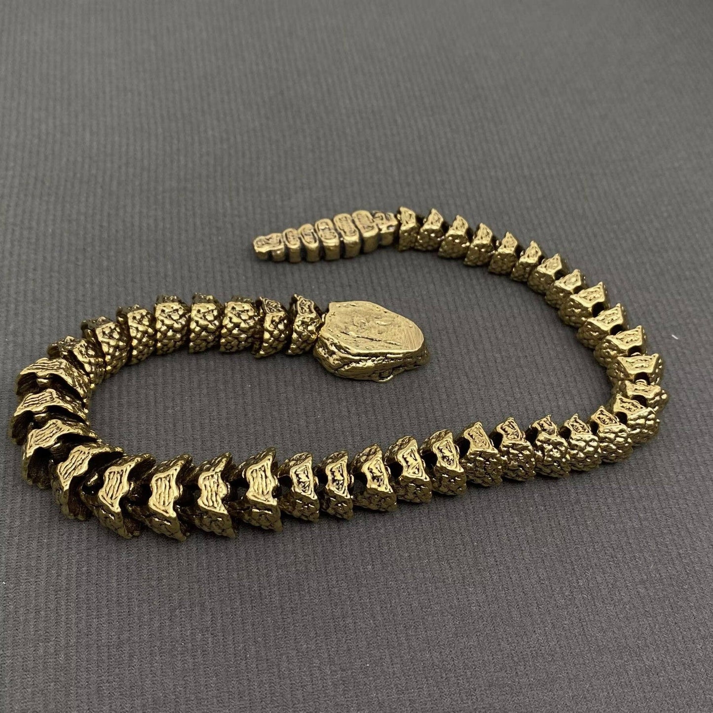 Movable Brass Rattlesnake Crafts Desktop Ornaments