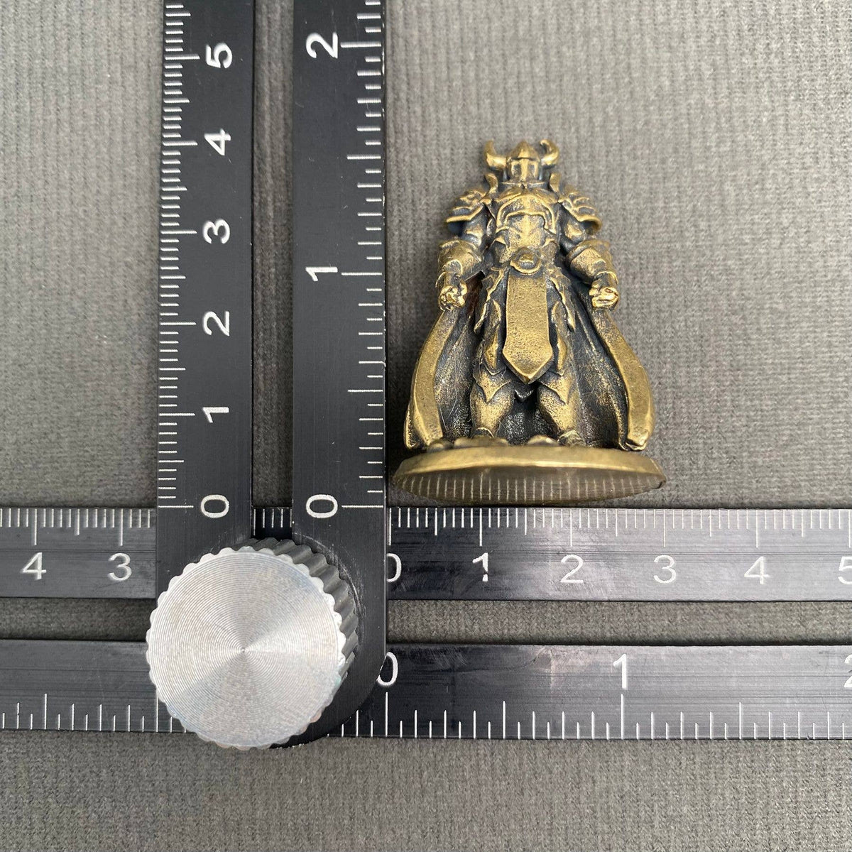 Warrior Wearing Armor Brass Crafts Decoration Desktop Ornaments