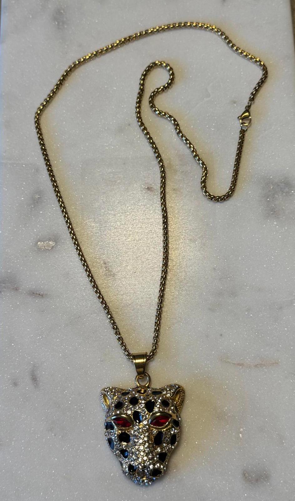 Leopard Head Pendant Necklace with Rhinestones 25 inch chain