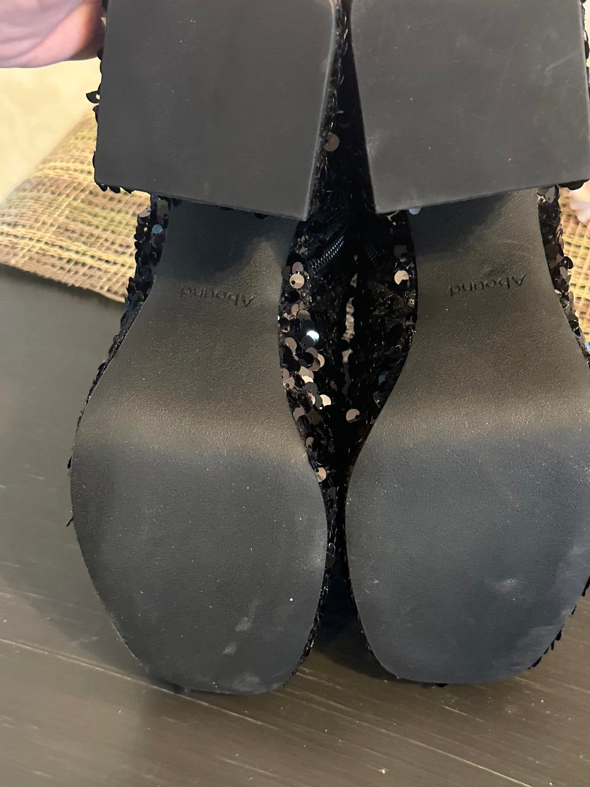 Black Sequin Women's Ankle Boots with Block Heel, Size 6M