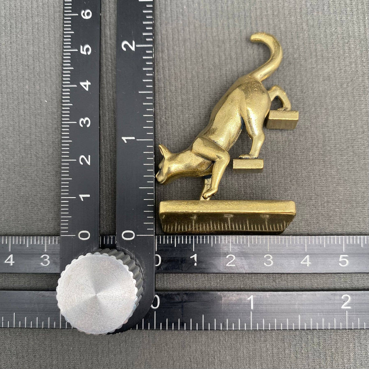 Cat Downstairs Brass Crafts Decoration Desktop Ornaments