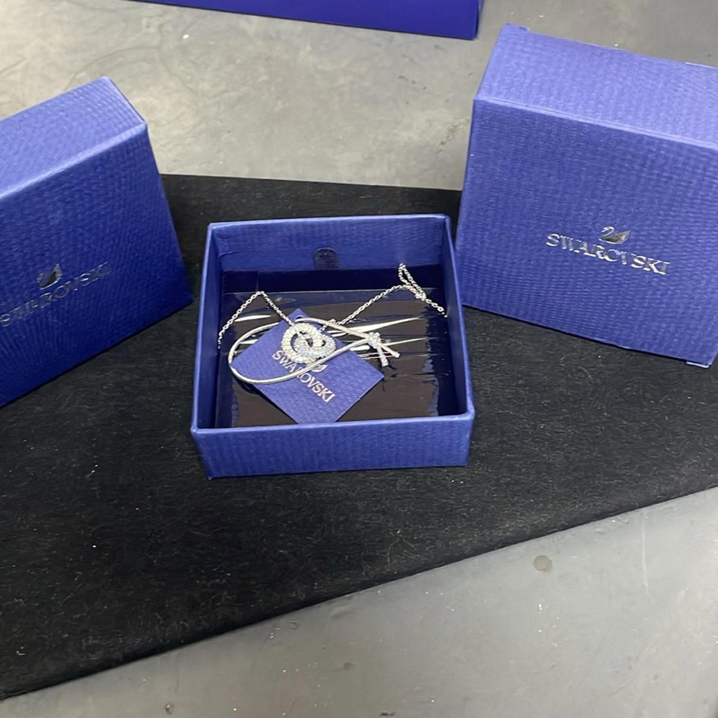 Swarovski Interlocking Circles Crystal Necklace 16 inches