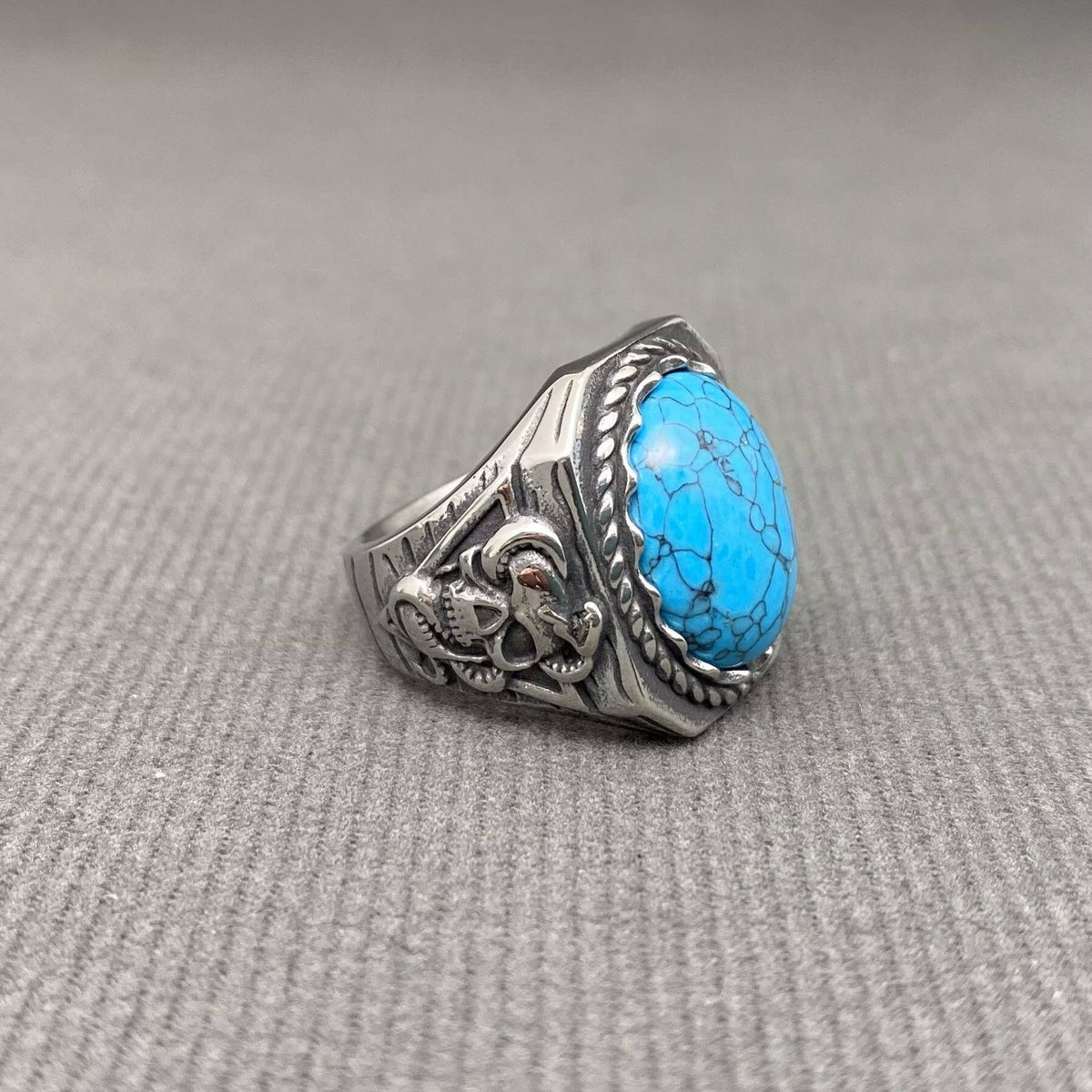 Turquoise Inlaid Skull Men's Stainless Steel Ring - MJ/MR: Red / 10