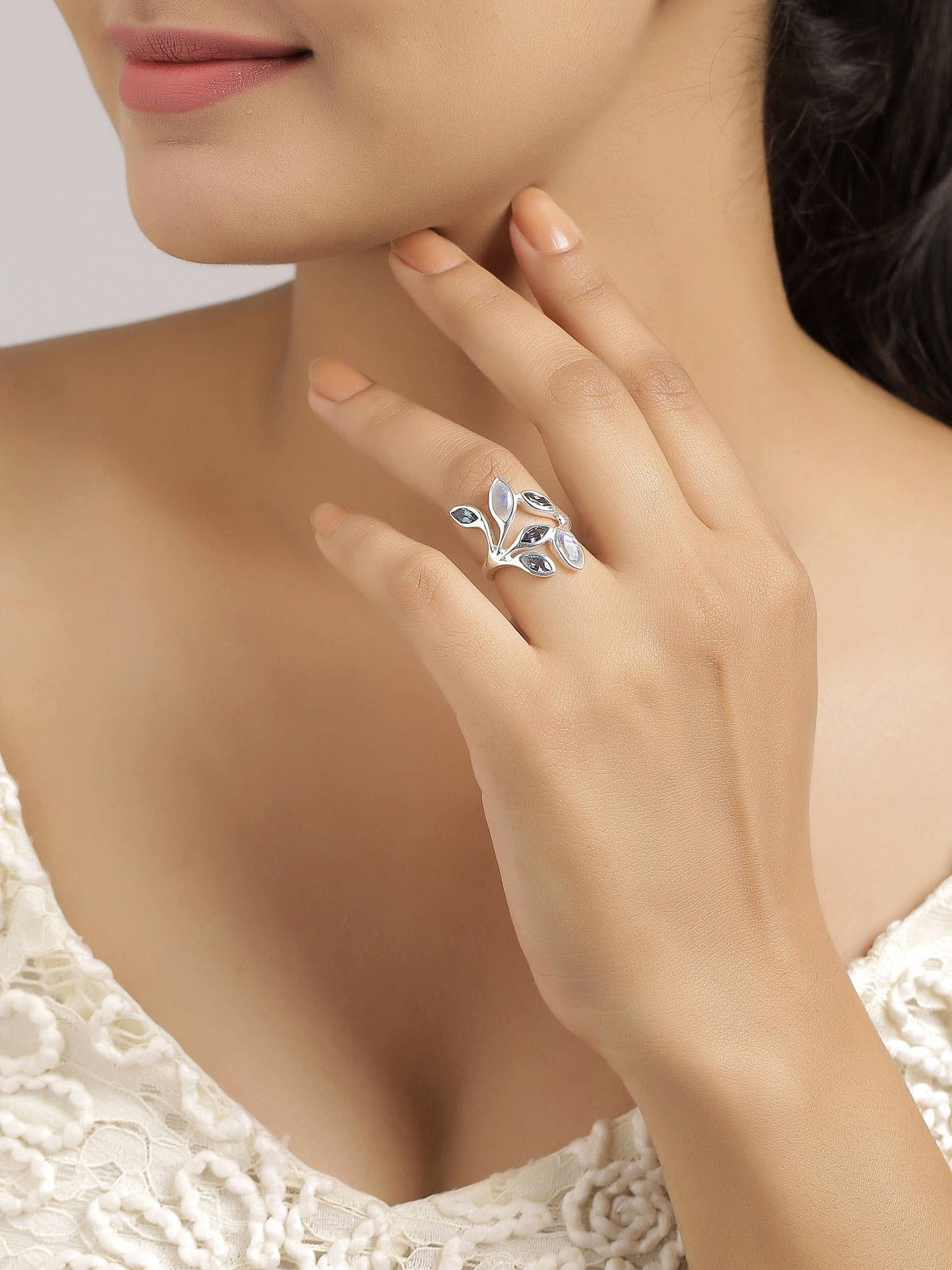 London Blue Topaz Moonstone 925 Sterling Silver Leaf Ring: 9