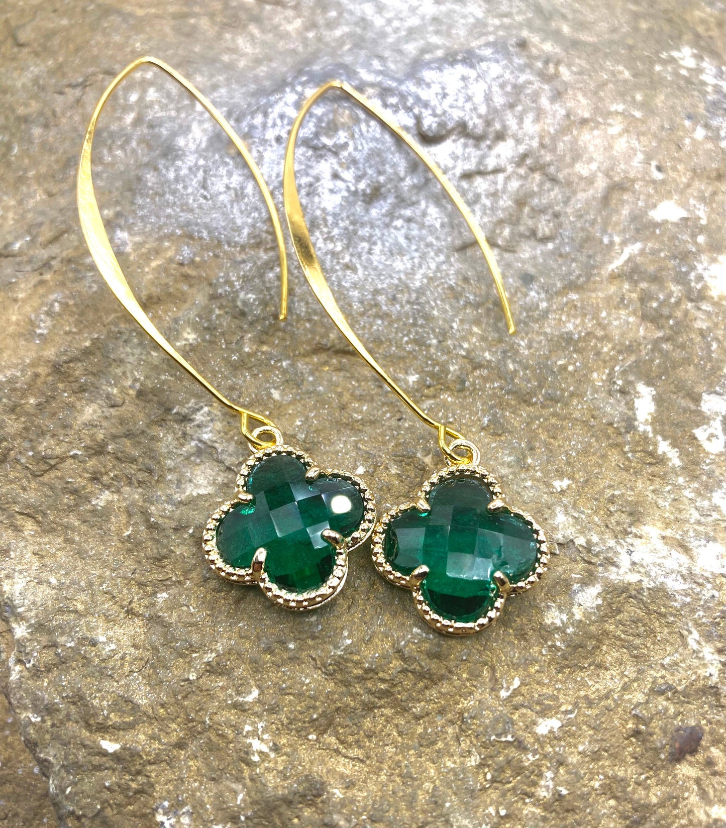 Gold Crystal Clover Charm Earring: Green