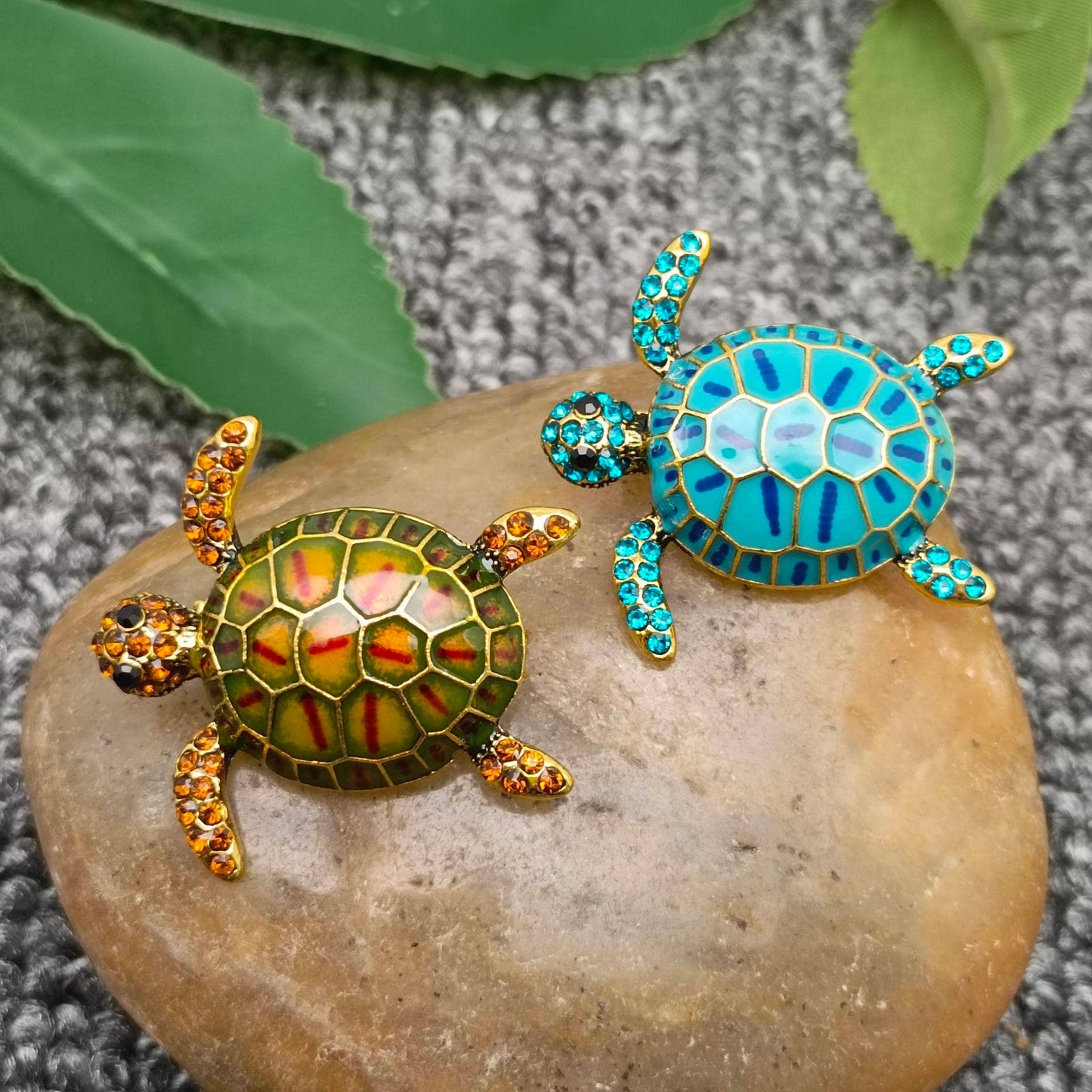 Enamel Turtle Brooch: Green
