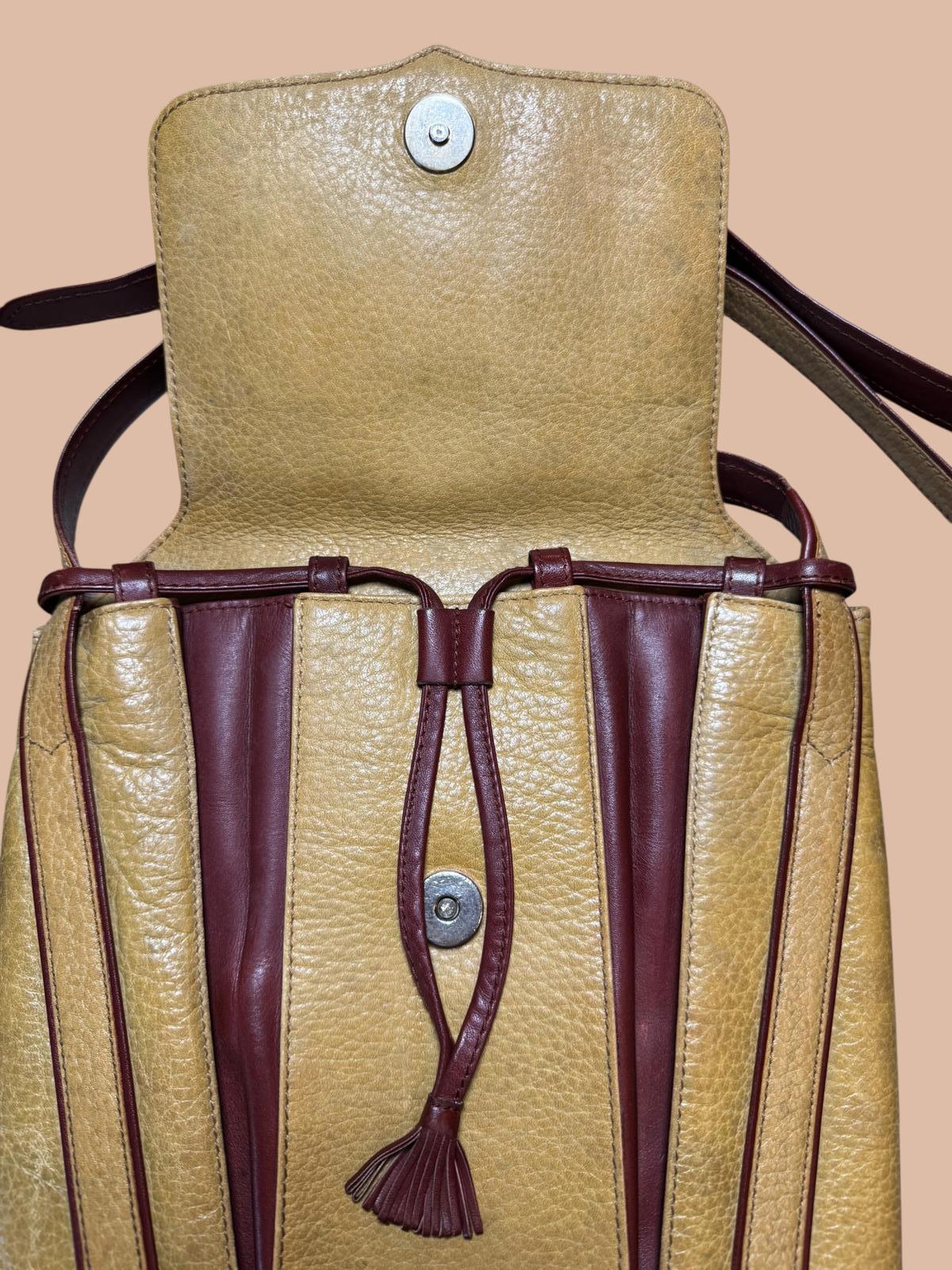 Cartier Must de Cartier Vintage Crossbody + Card
