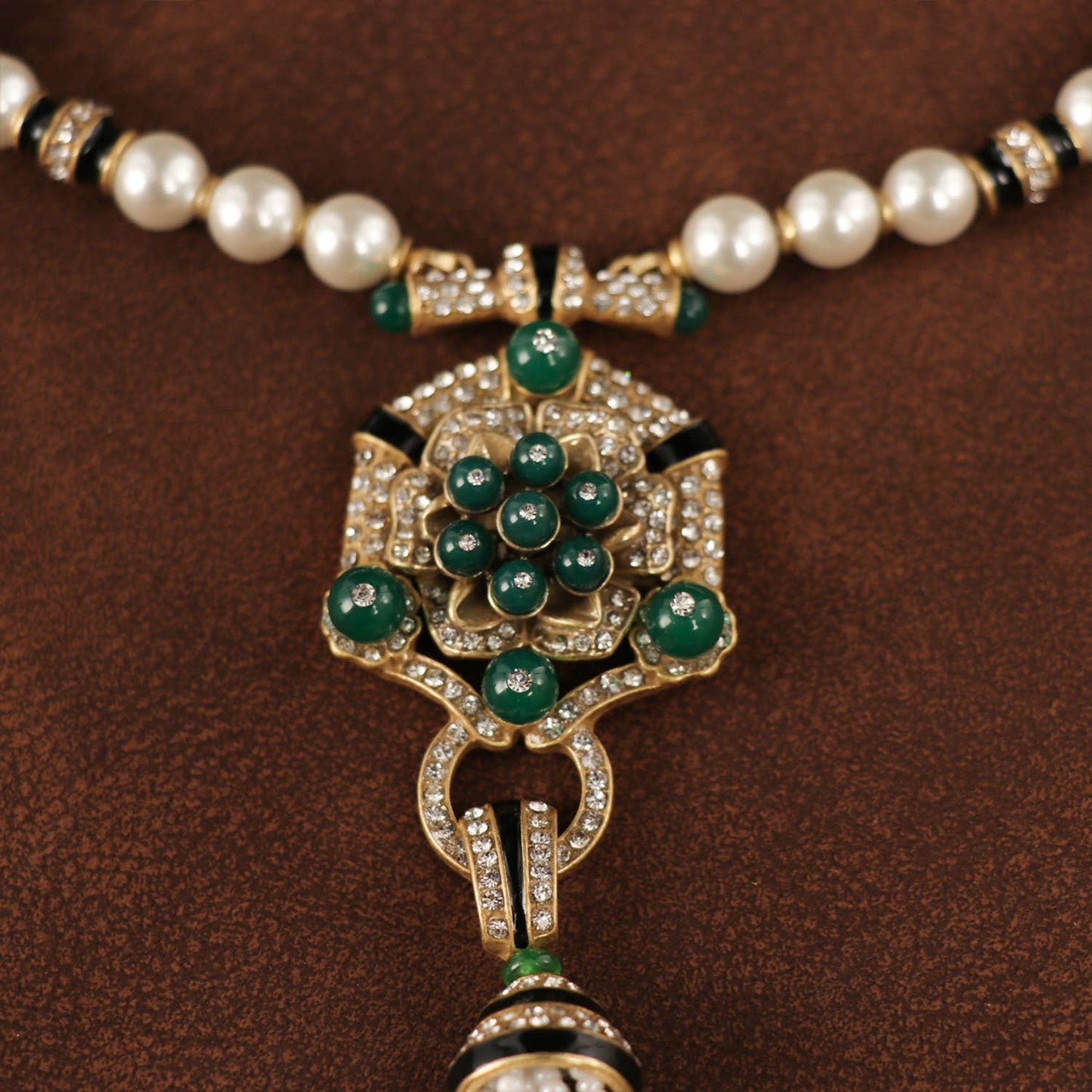 Vintage 18K Gold Plated Pearl & Tassel Pendant Necklace