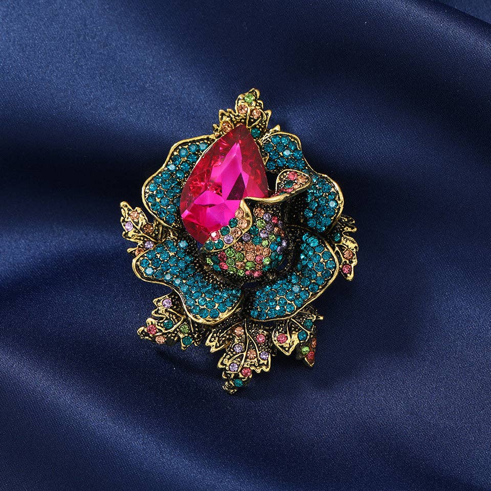 Crystal Flower Brooch Elegant Floral Decoration for Men and Women: Purple