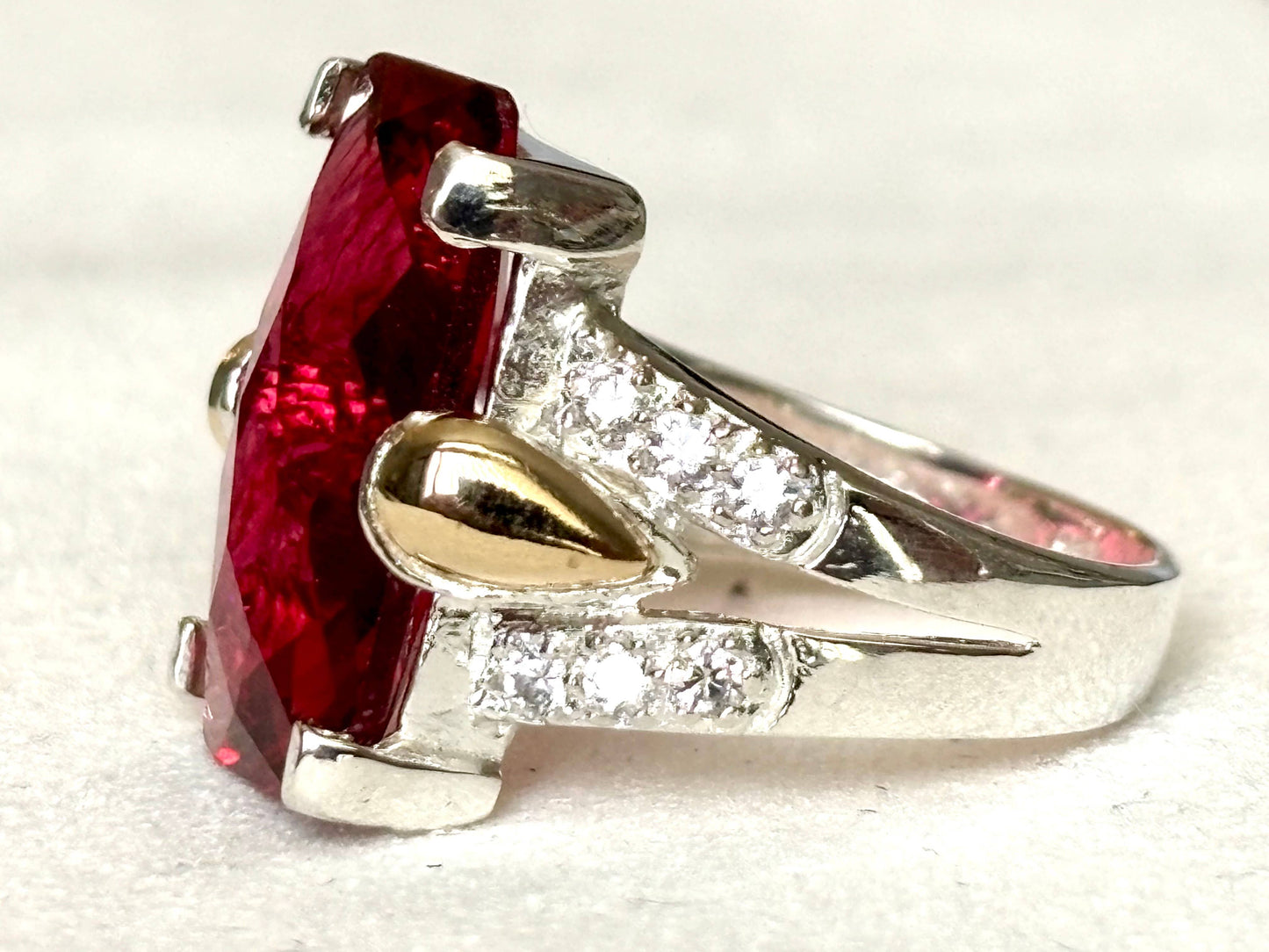 Solid 925 Silver Ring with Red Ruby-Style Stone and 10K Gold: 7