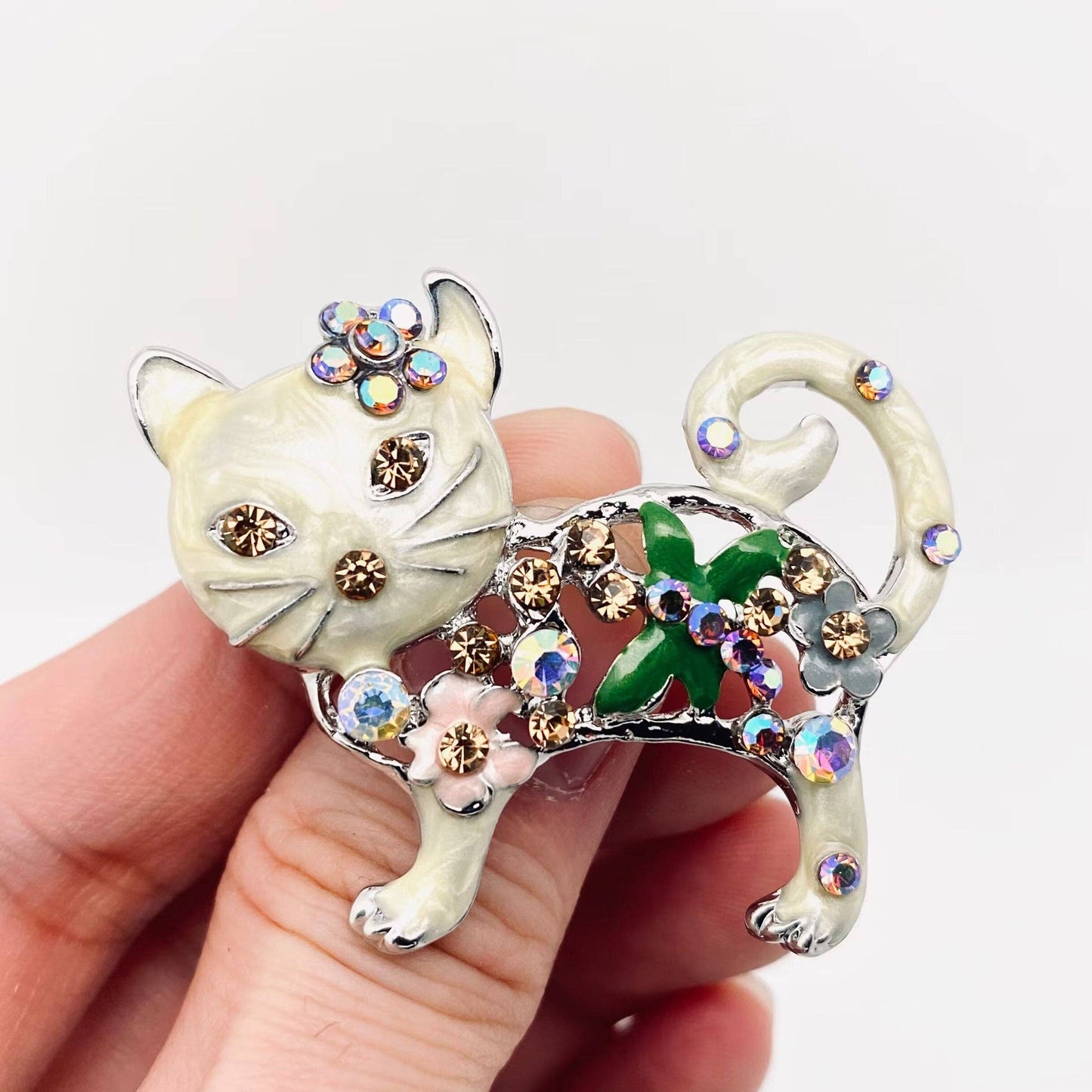 Enamel Kitten Rhinestone Brooch Pin For Clothes: White