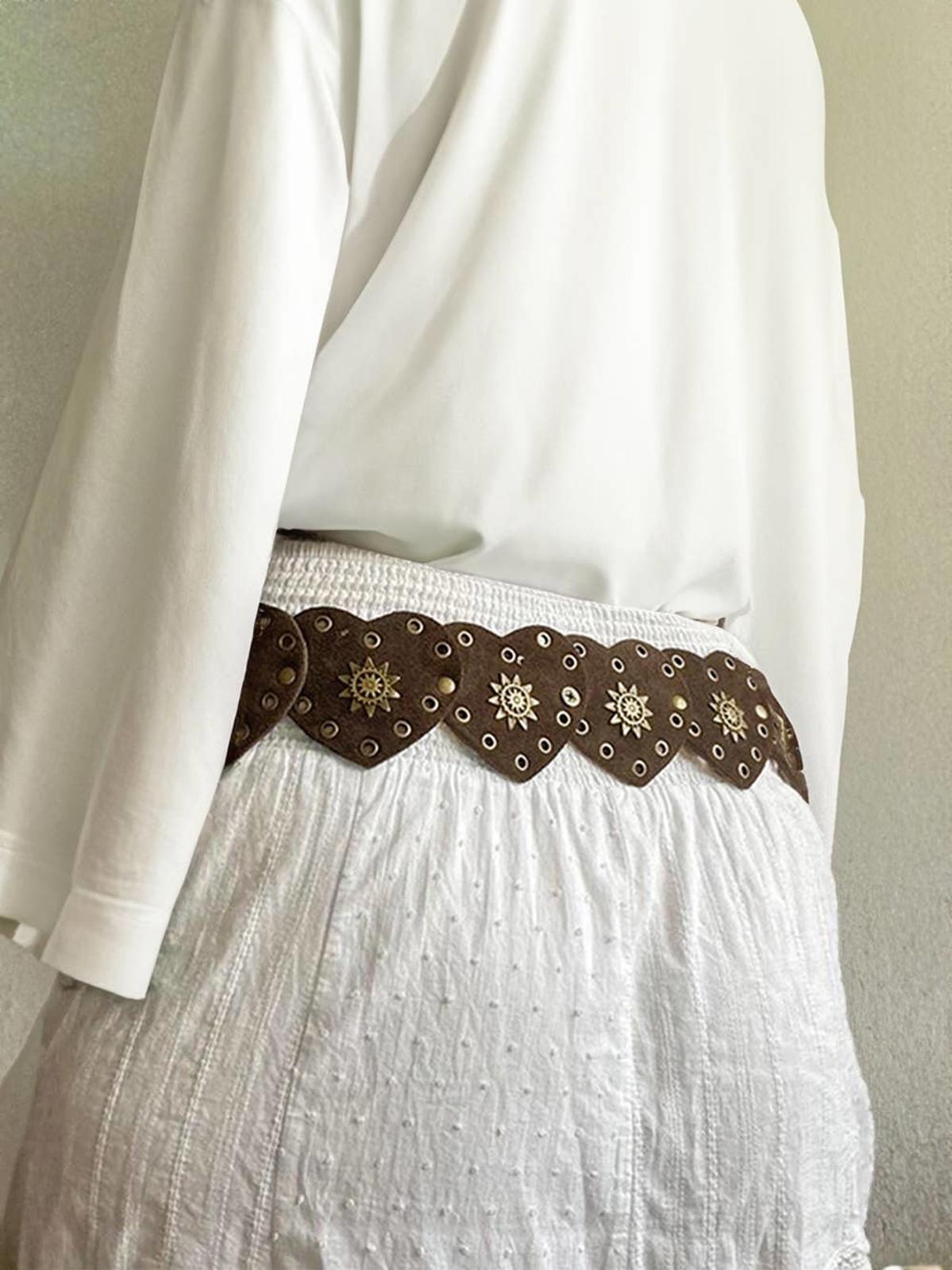 Bohemian Western Vintage Bronze Detail Heart Connected Belt