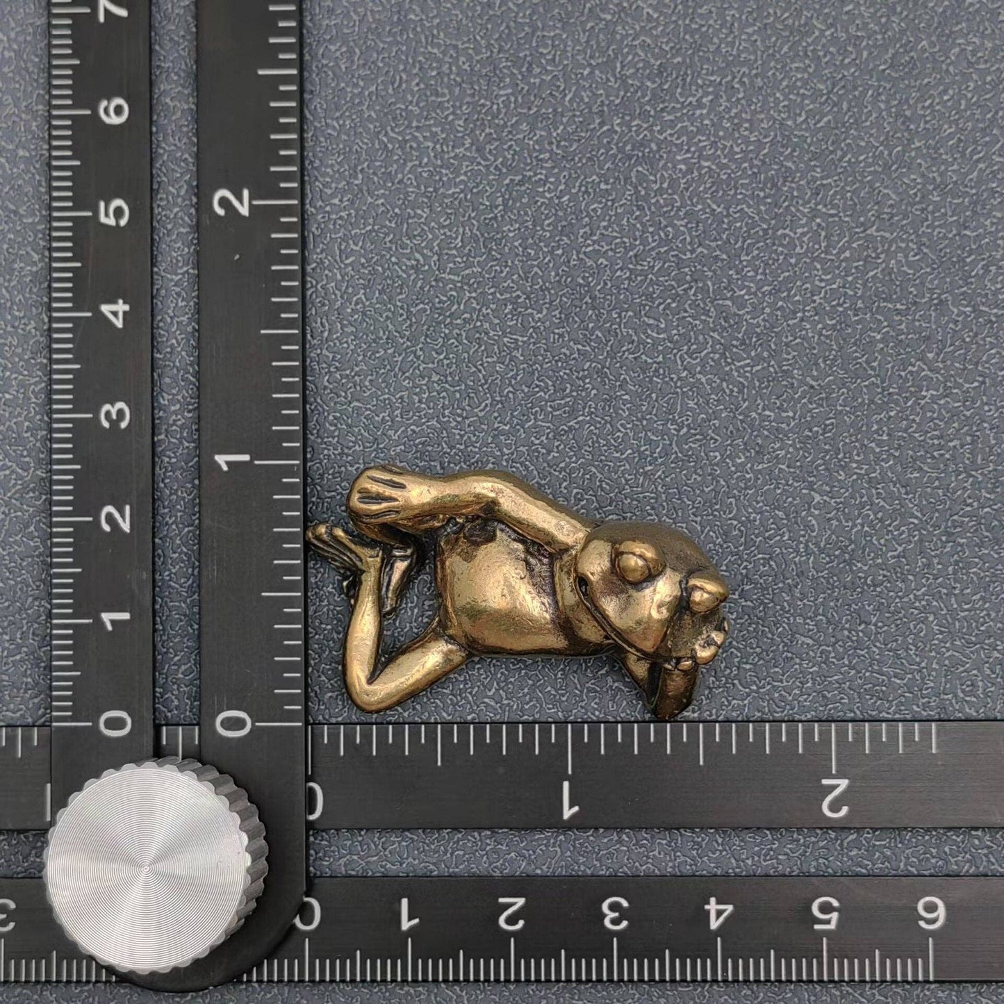 Brass Side-Lying Frog Desktop Ornaments Decorations