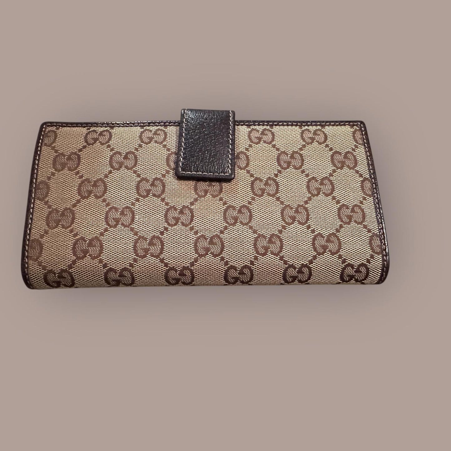 Gucci Women's Signature GG Canvas Wallet with Bow Accent