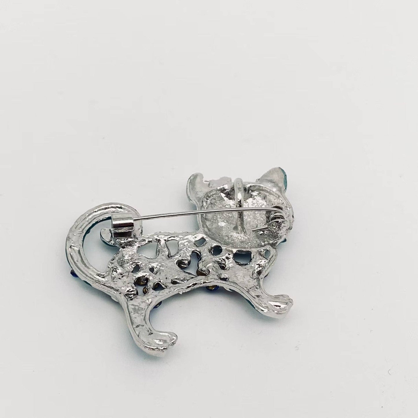 Enamel Kitten Rhinestone Brooch Pin For Clothes: White