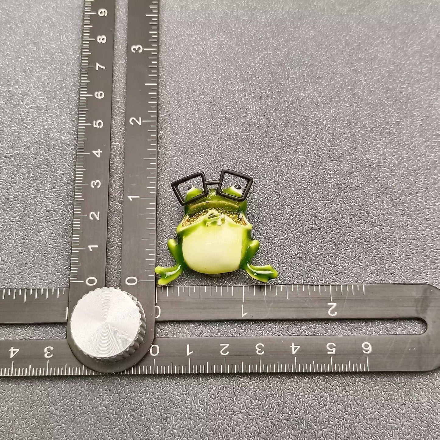 Frog Wearing Glasses Enamel Brooch
