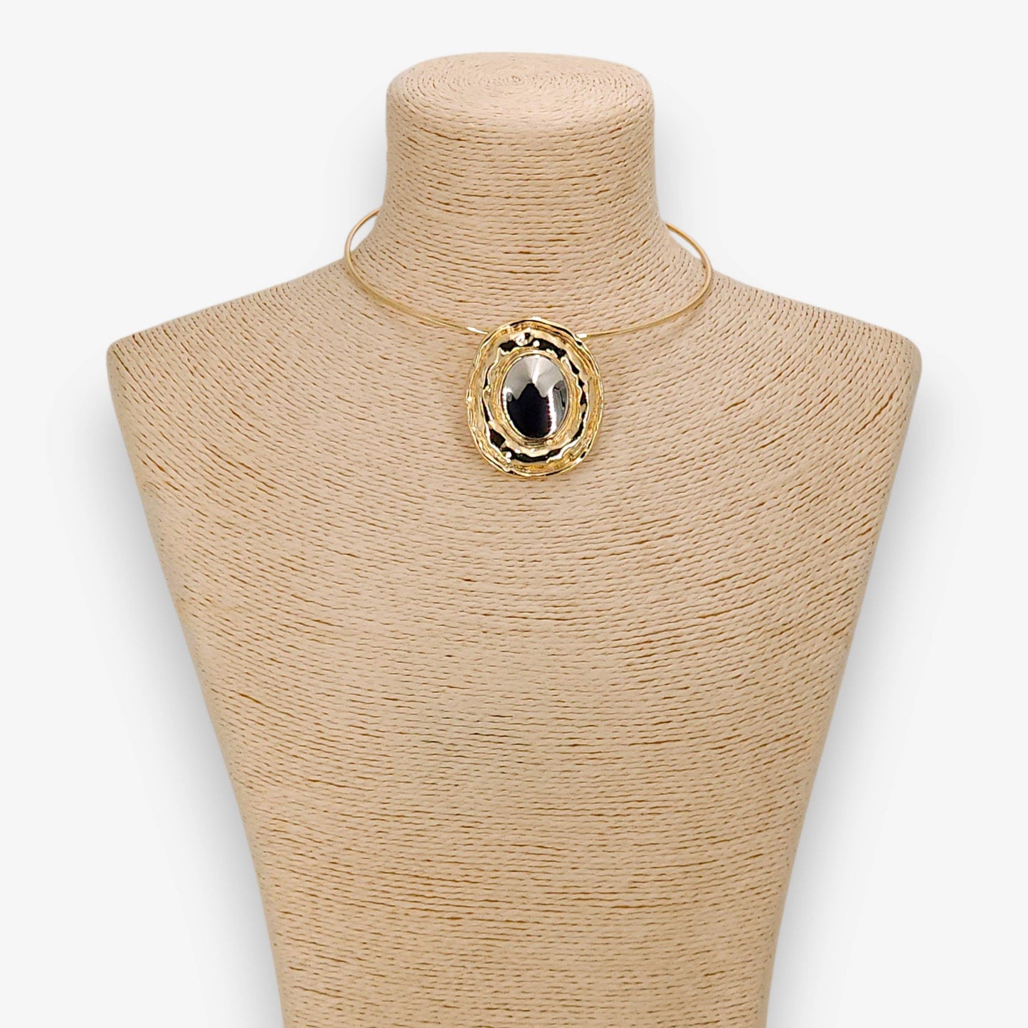 Vintage Sculpted Collar Necklace | Boho Statement Jewelry