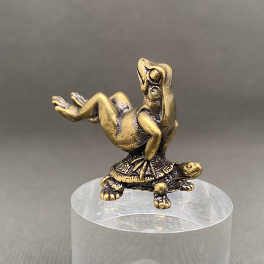 Turtle carrying frog on its back Brass Crafts Desktop Ornaments