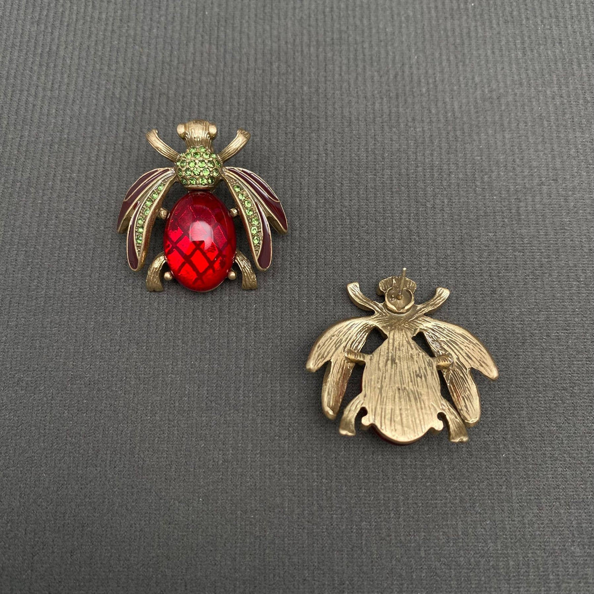 Vintage Style Rhinestone Inlaid Bees Ear Studs
