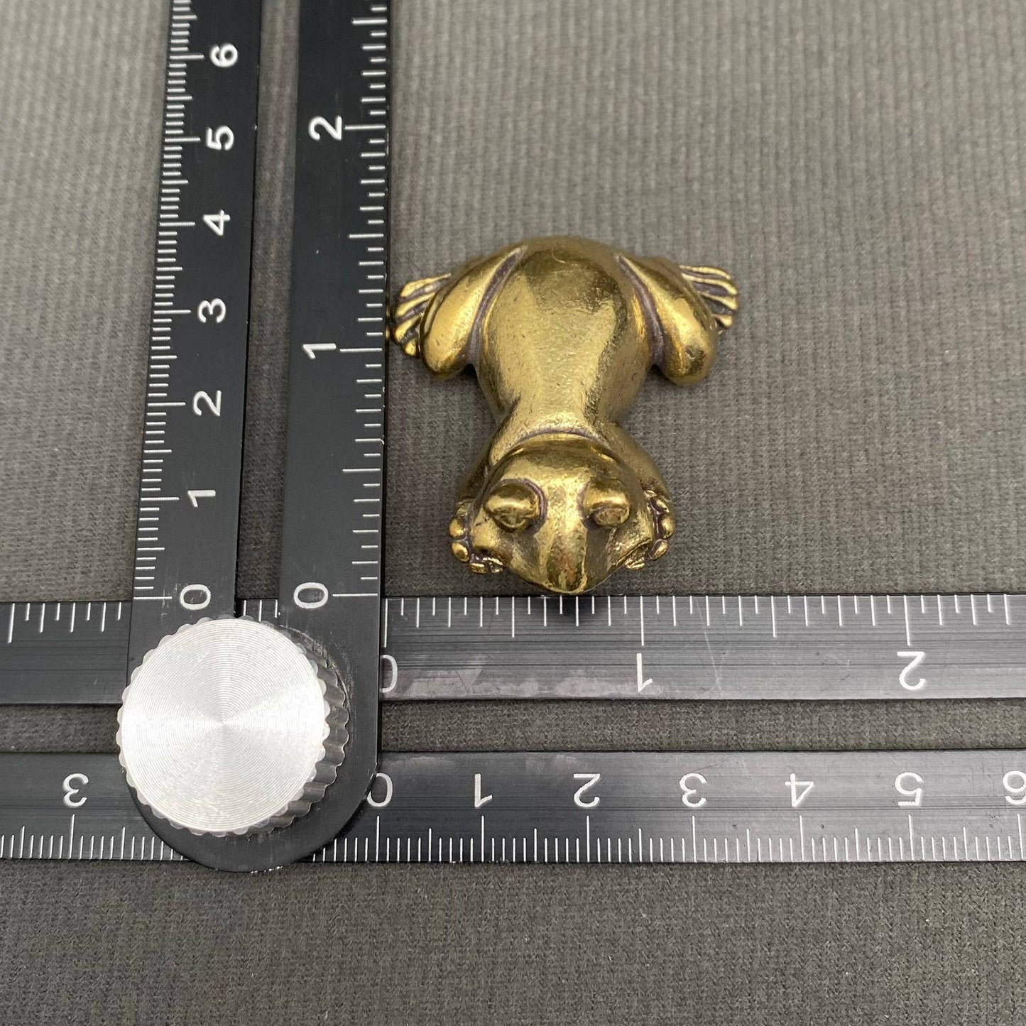 The Frog in Meditation Brass Crafts Desktop Ornaments