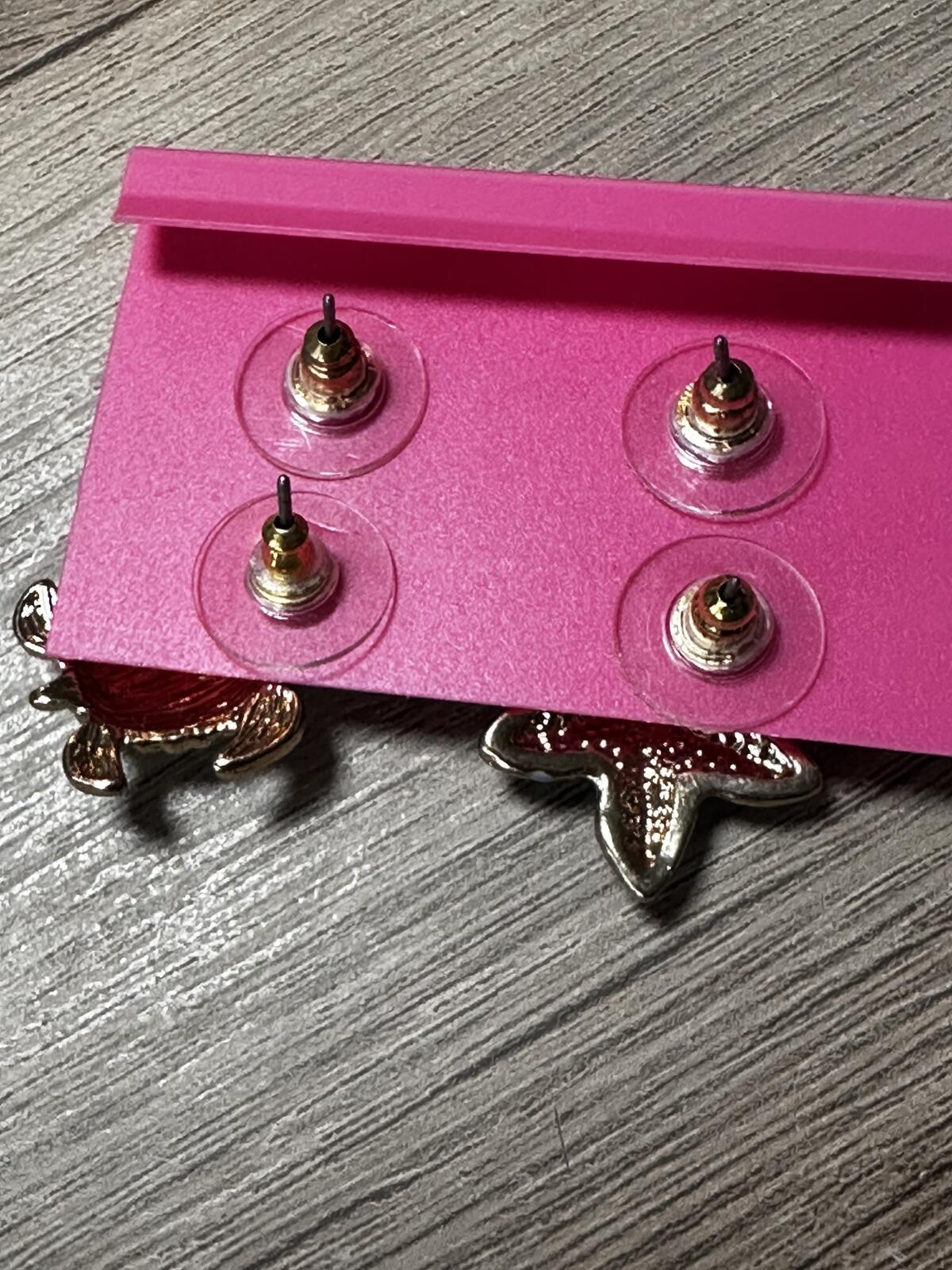 Betsey Johnson 2-Pair Sea Life Stud Earring Set on Pink Card