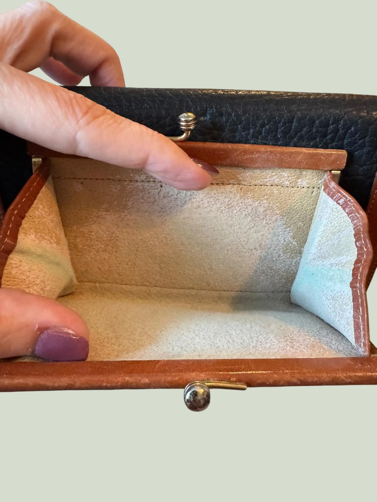 Vintage Dooney & Bourke USA Leather Wallet Black Tan