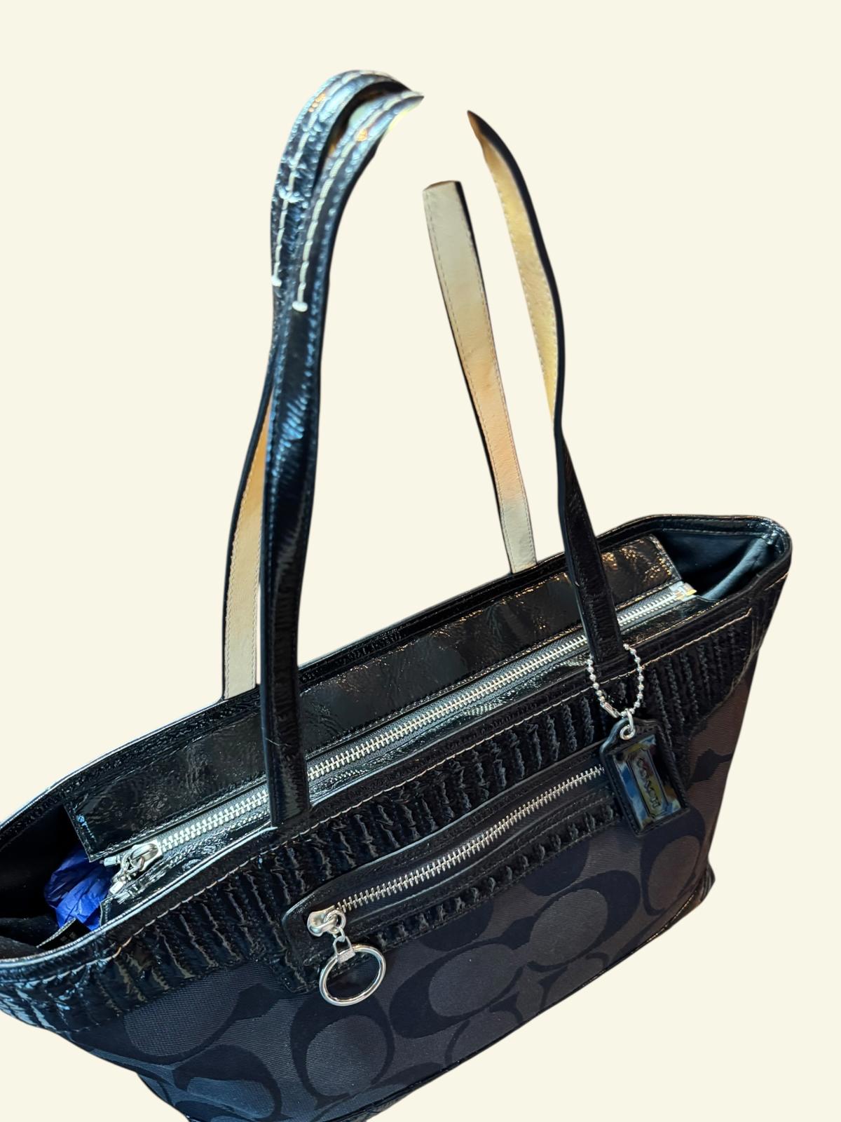 Coach Poppy Signature Glam Tote Patent Quilted Y2K