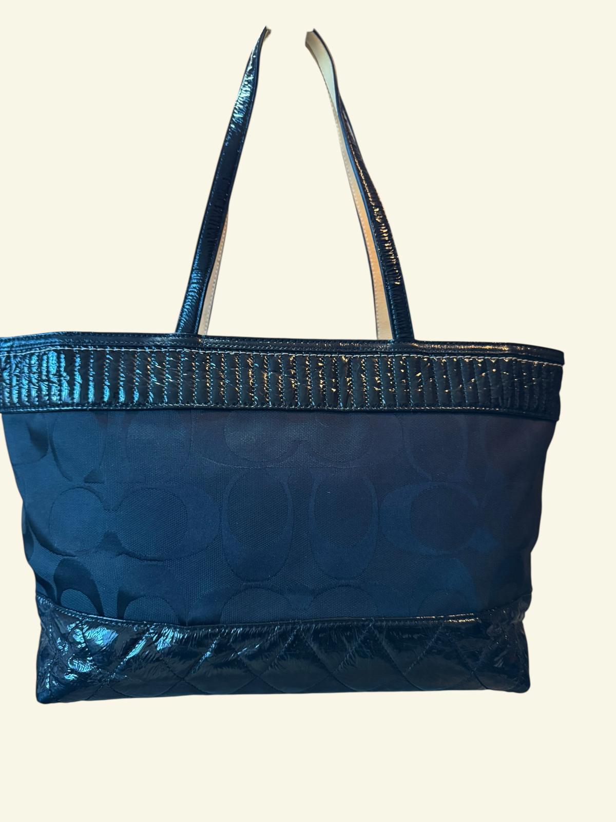Coach Poppy Signature Glam Tote Patent Quilted Y2K