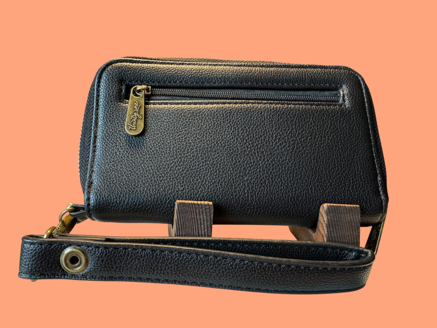 Thirty-One Black Wristlet Wallet with Zip Pocket