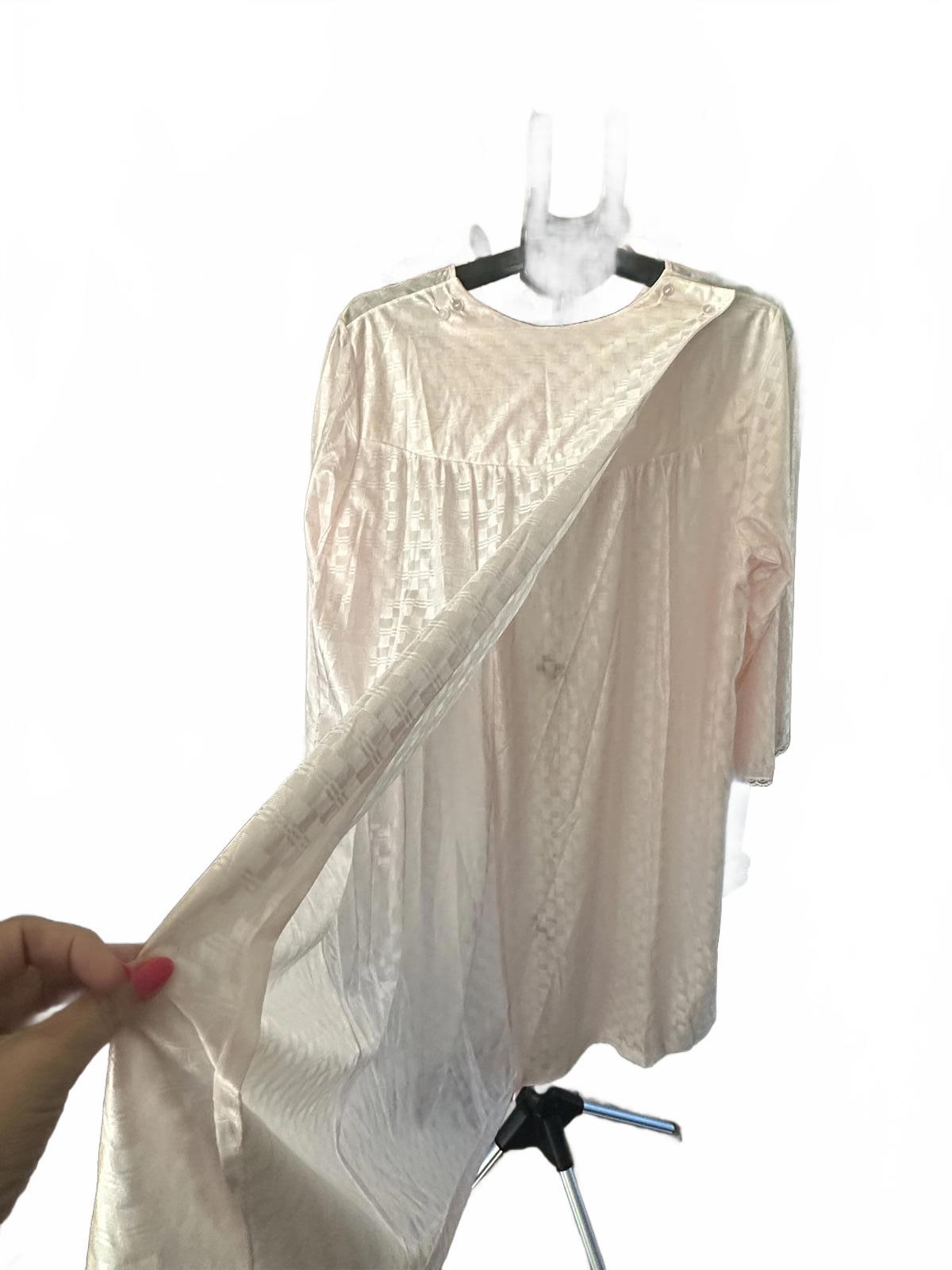Carole Women’s Vintage Nylon Nightgown Size XXL