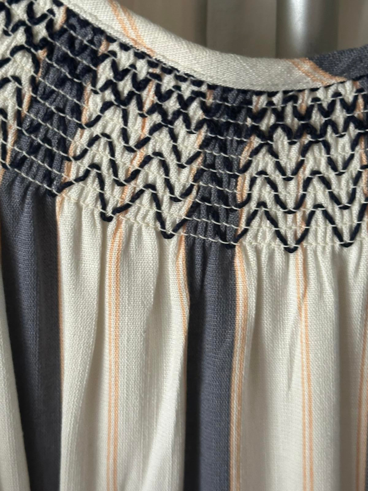 Daniel Rainn Women’s Striped Smocked Neck Blouse L NWT