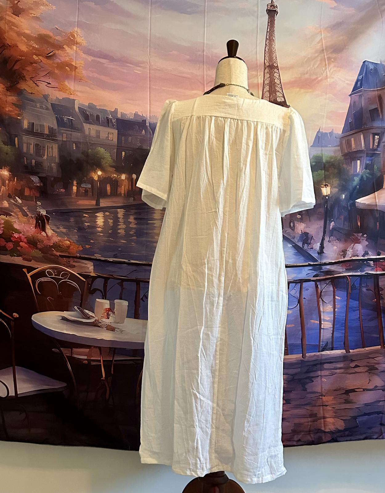 Carole White Cotton Dress – Size Small NWT