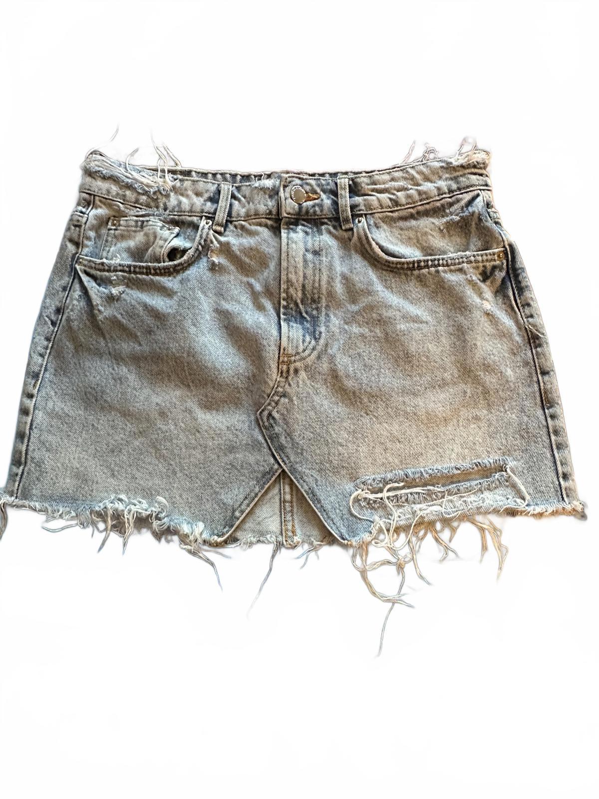 Trafaluc by Zara Women's Distressed Light Wash Denim Skirt