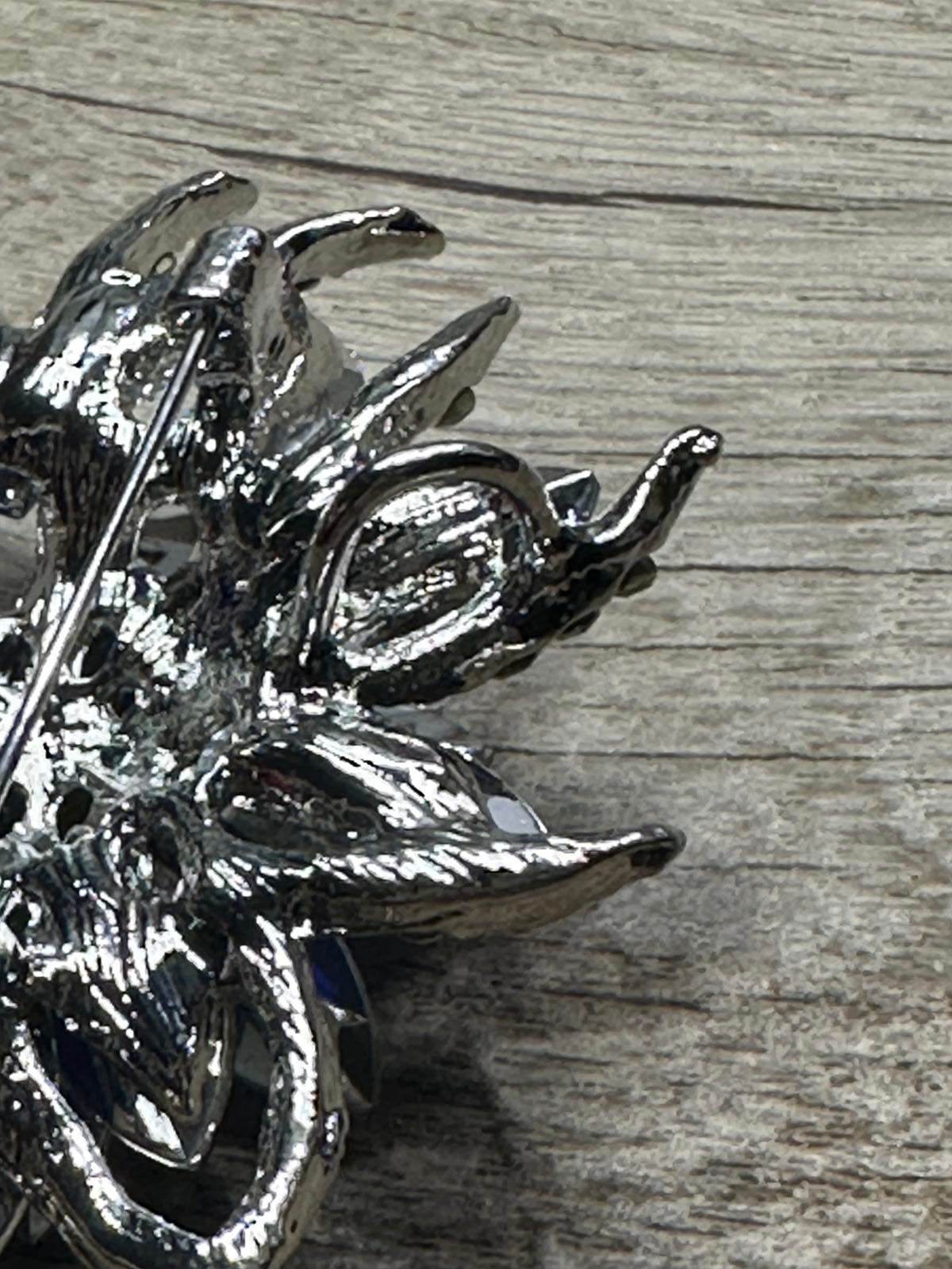 Elegant Blue Crystal Flower Brooch Pin