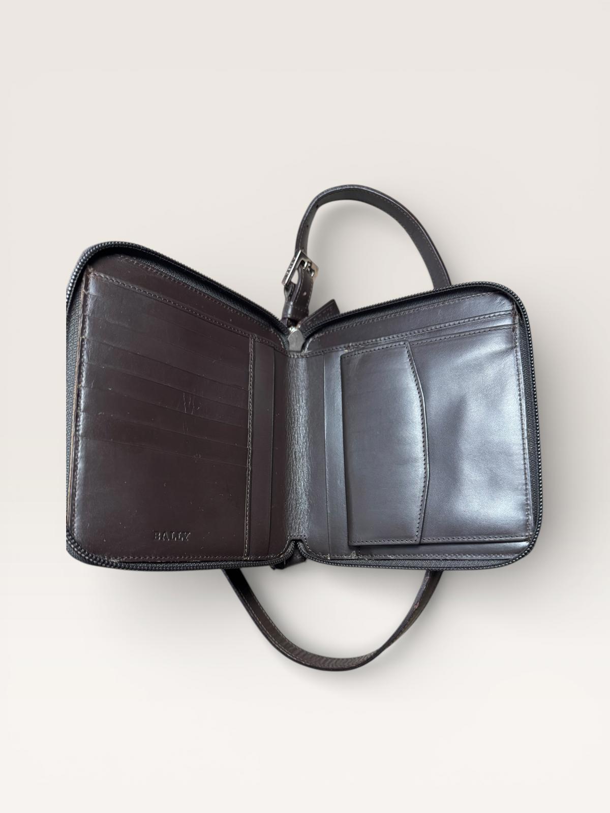 Bally Vintage Crossbody Wallet Zip Organizer Leather Strap