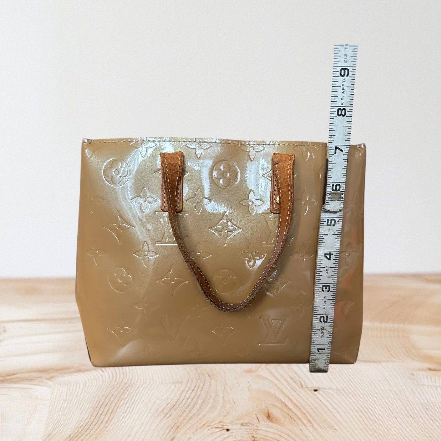 Louis Vuitton Vernis Leather Handbag