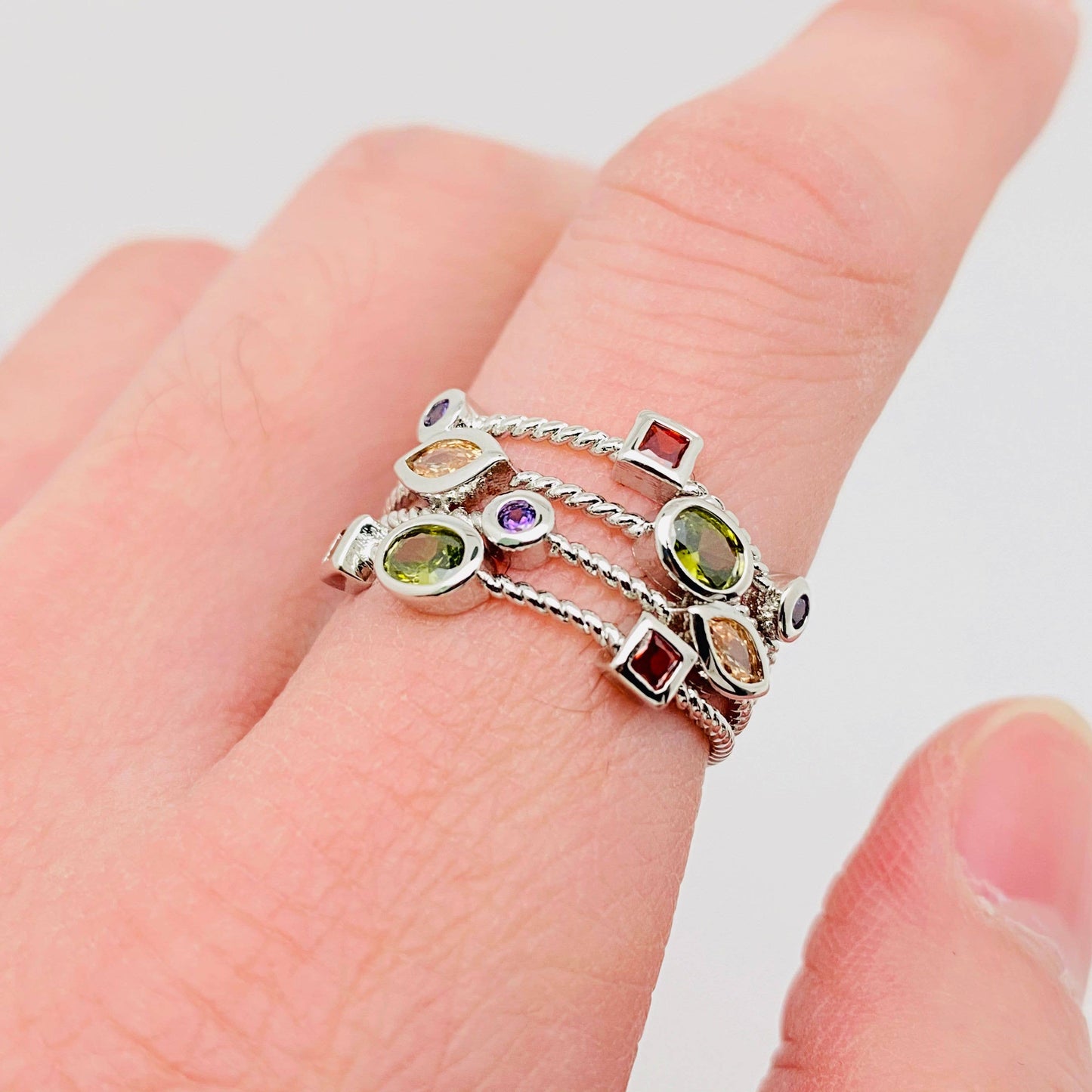 Women Copper Inlaid Colored Cubic Zirconia Ring: 6