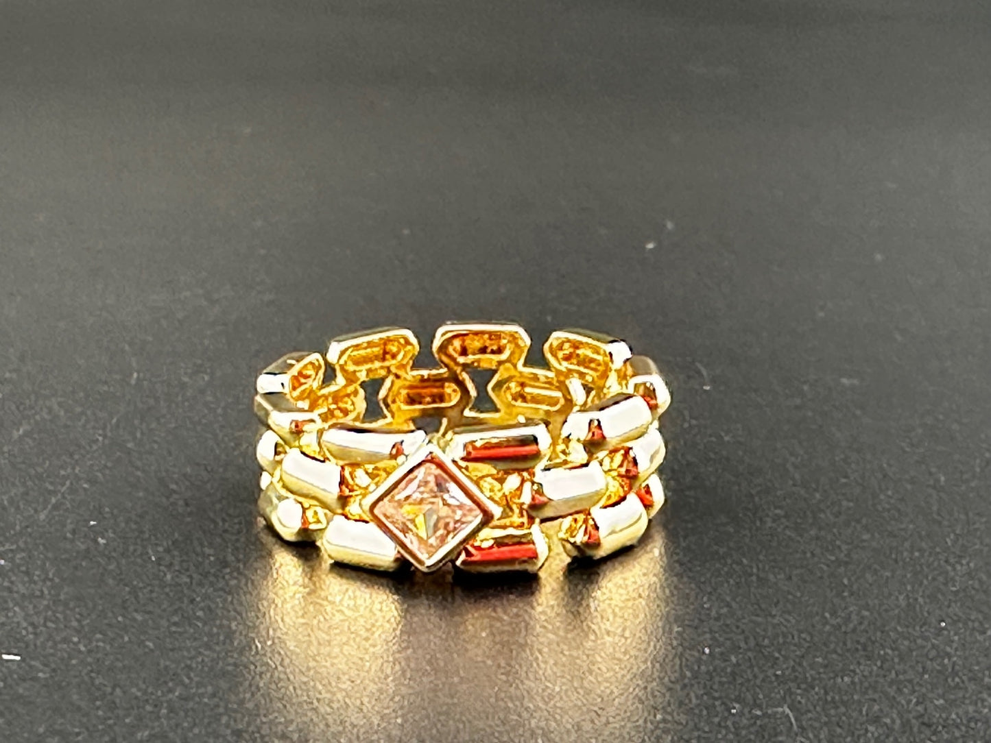 Elegant Gold Tone Link Ring with Square Clear Stone 7.5