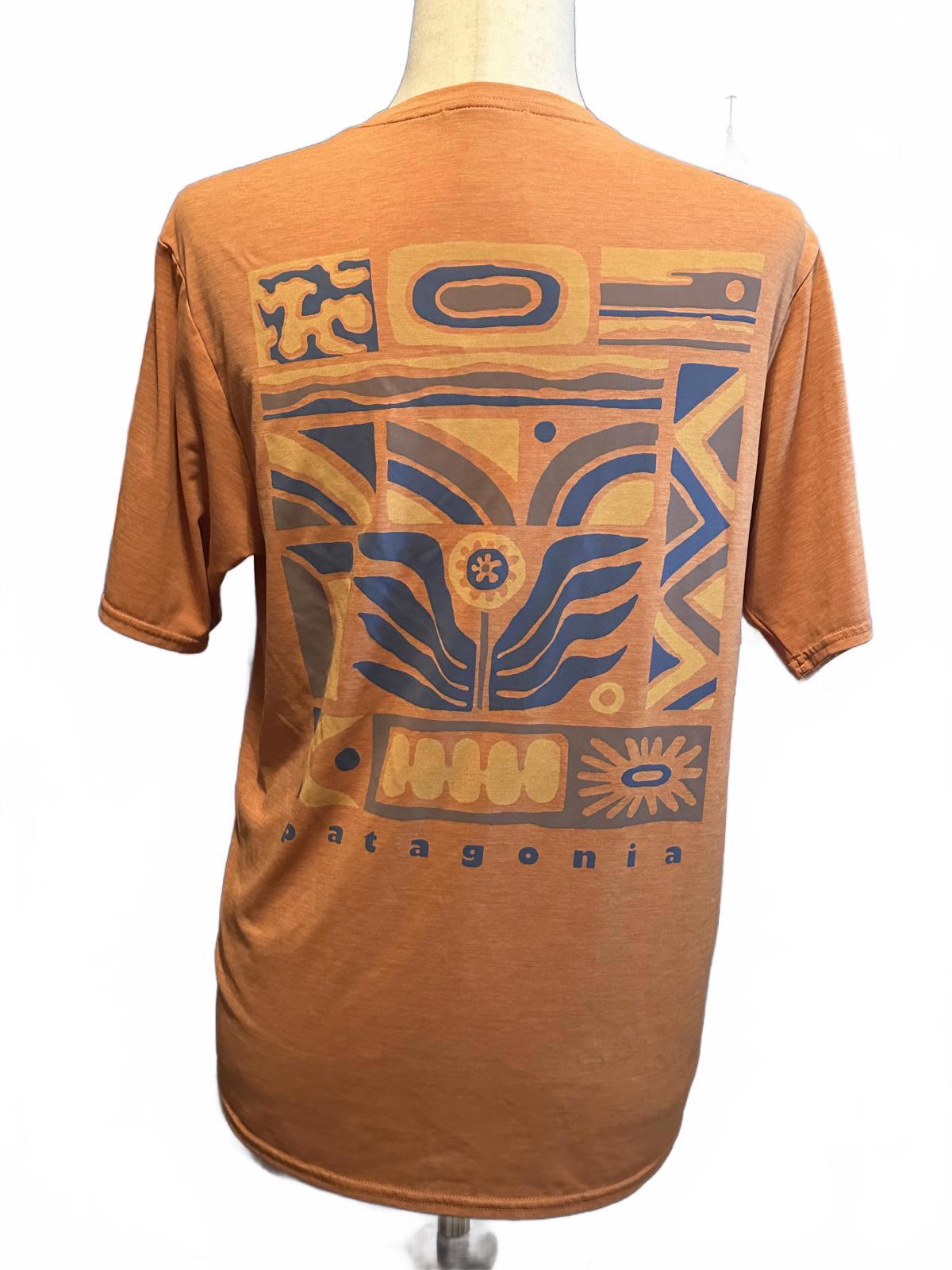 Patagonia Men's Graphic T-Shirt Orange Medium