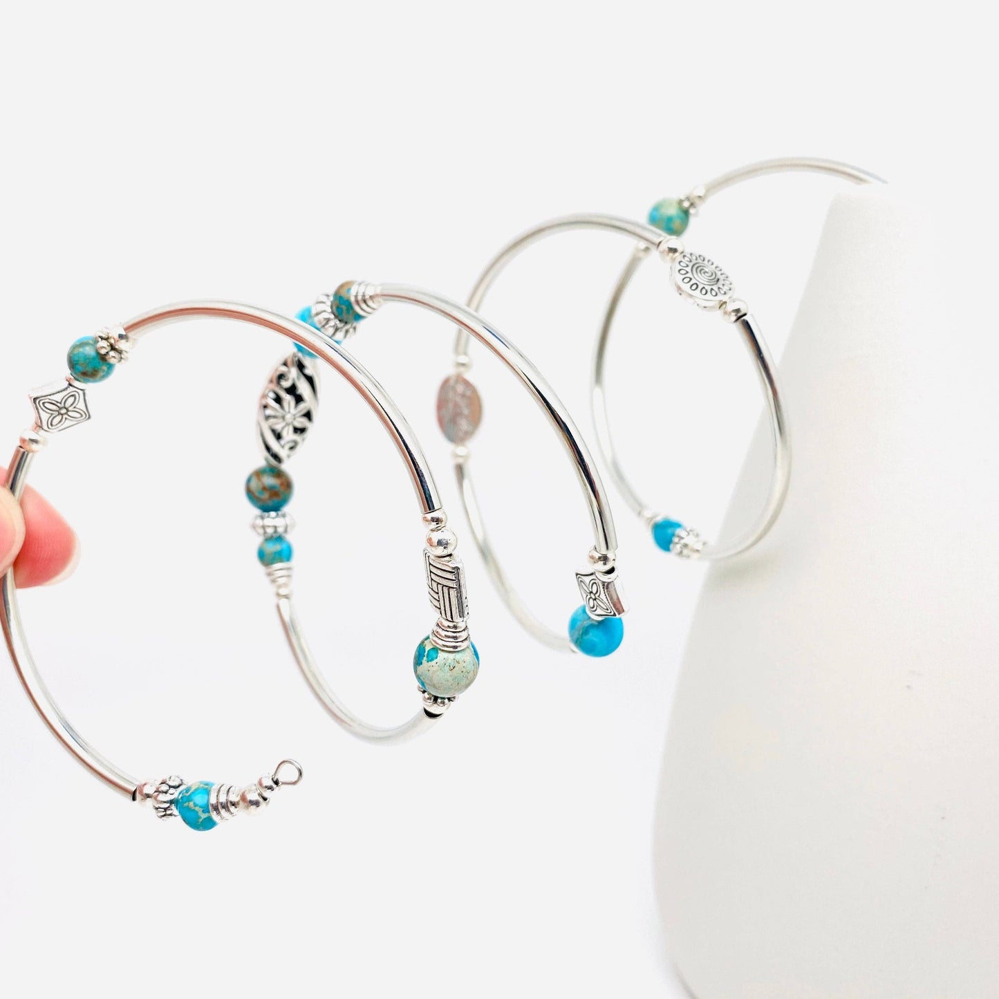 Natural Stone Wrap Beaded Bracelet Bangle: Volcanic stone