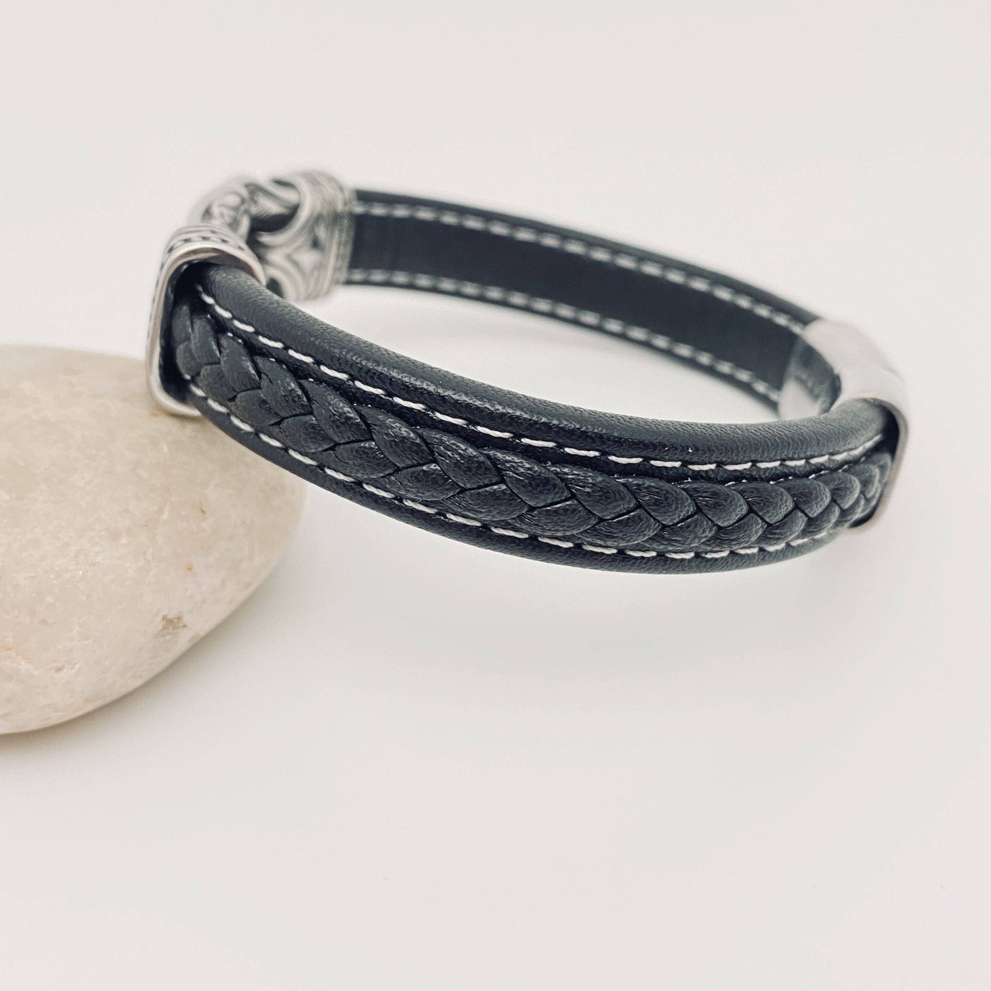 Men's Stainless Steel Carved Leather Viking Bracelet - MJ/BC: 24cm