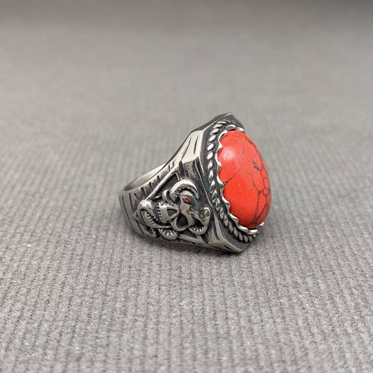 Turquoise Inlaid Skull Men's Stainless Steel Ring - MJ/MR: Red / 10
