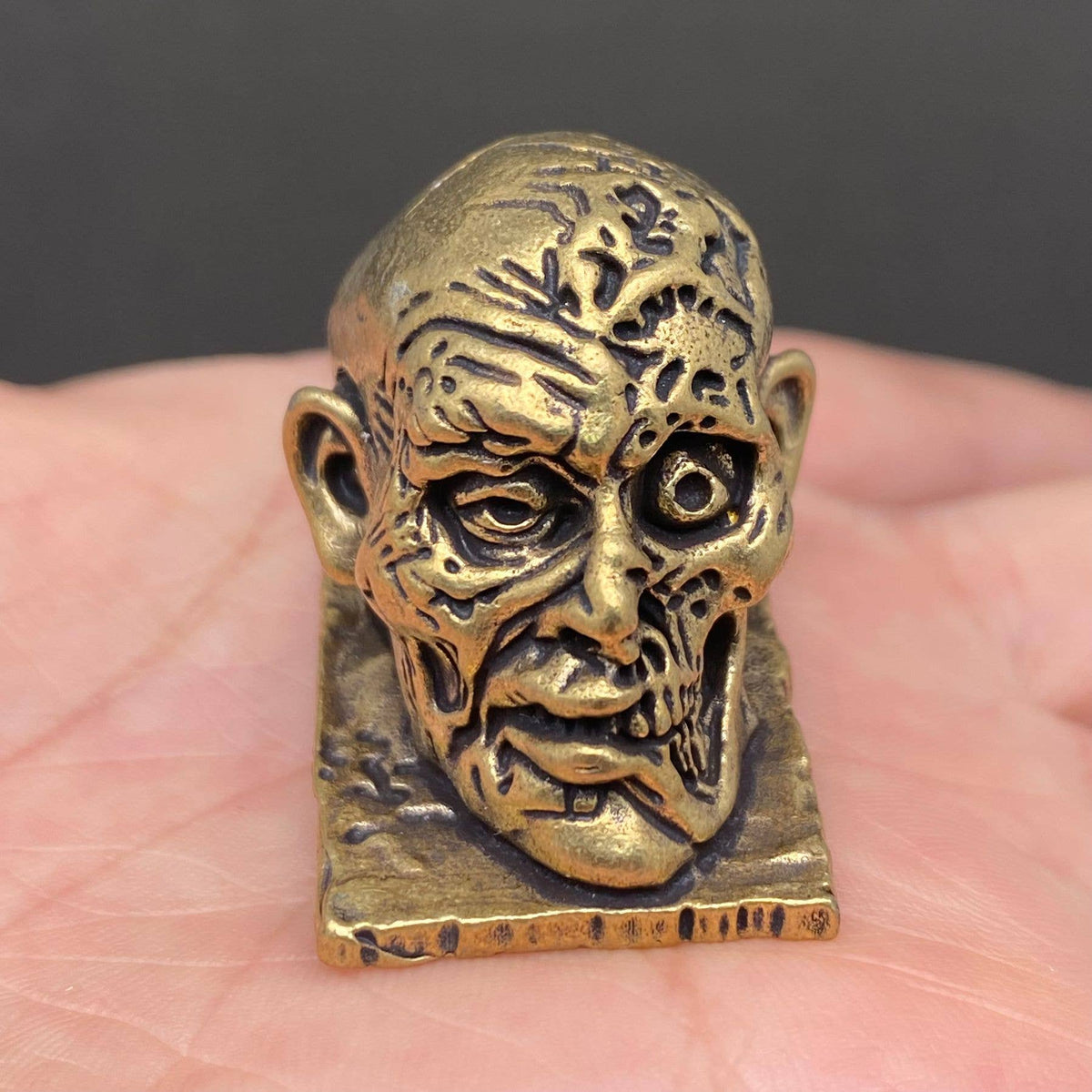 Half Skull Face Brass Crafts Decoration Desktop Ornaments