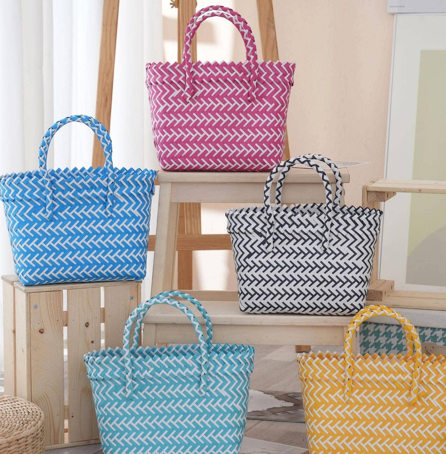 Dachshund Dog PVC Woven Handbag Beach Picnic Basket: Blue / M