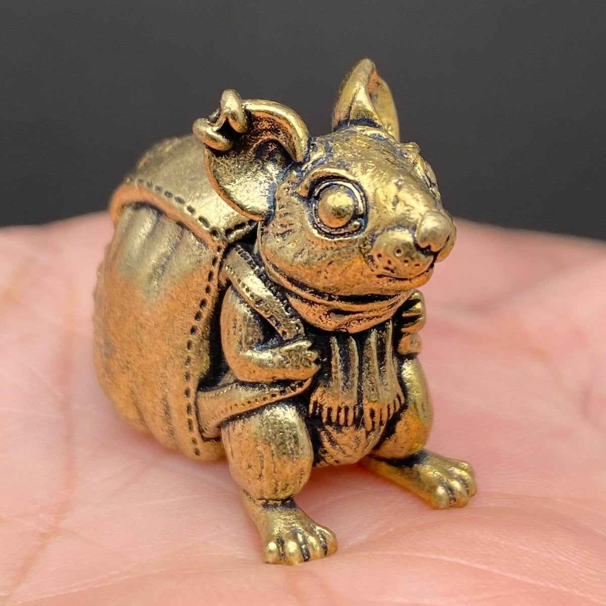 Mouse Carrying Bag Brass Crafts Desktop Ornaments