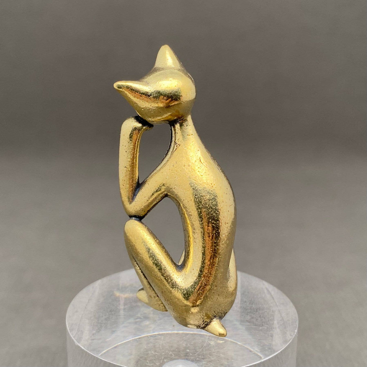 Contemplative Cat Brass Crafts Decoration Desktop Ornaments