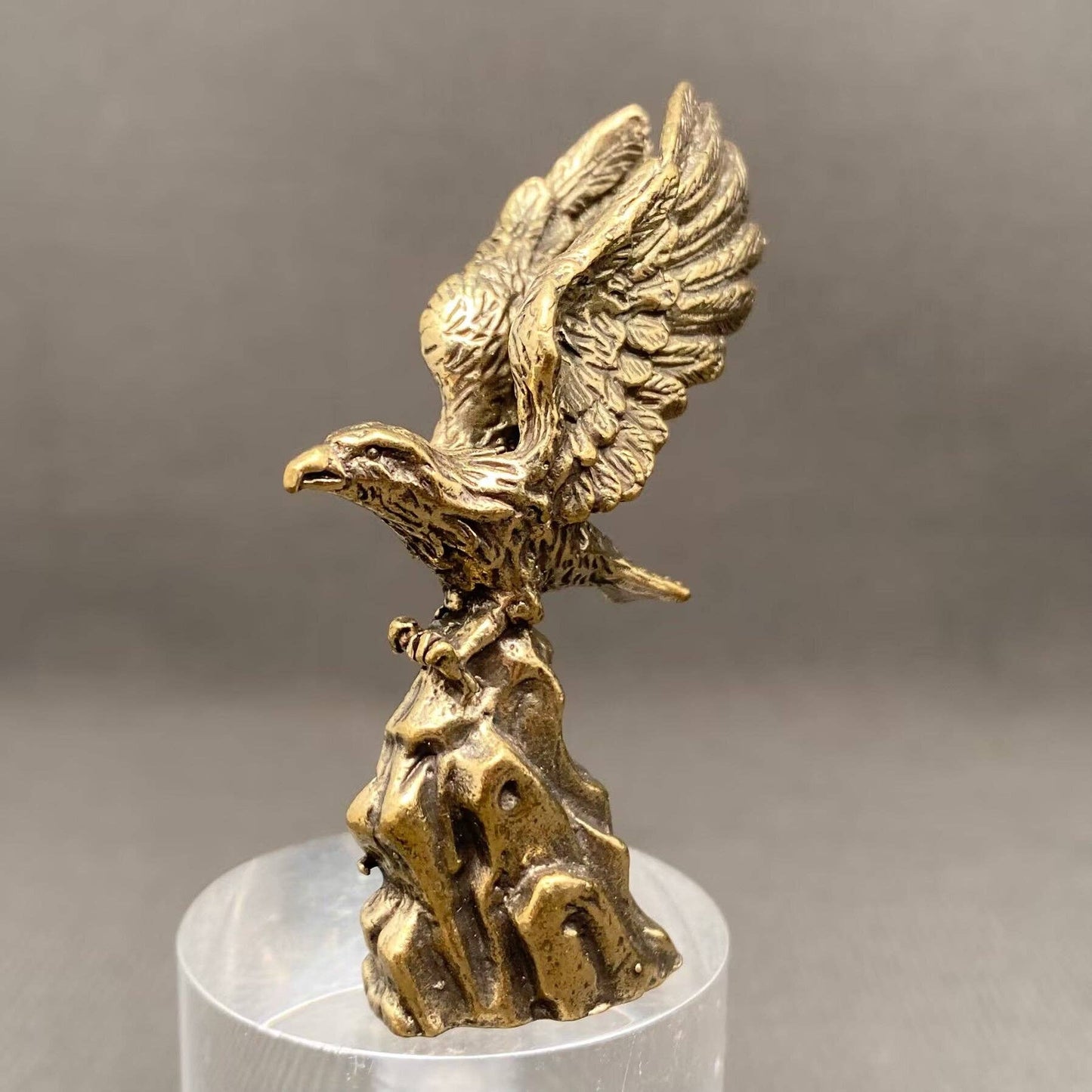 Eagle spreading its wings Brass Crafts Desktop Ornaments