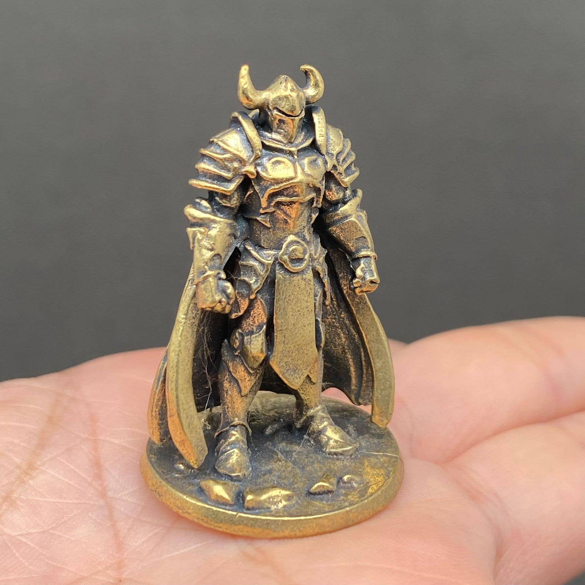 Warrior Wearing Armor Brass Crafts Decoration Desktop Ornaments