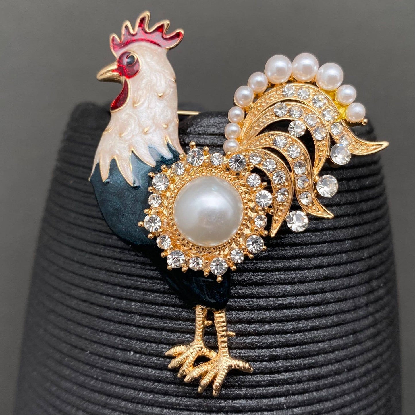 Rhinestone & Pearl Inlaid Enamel Brooch