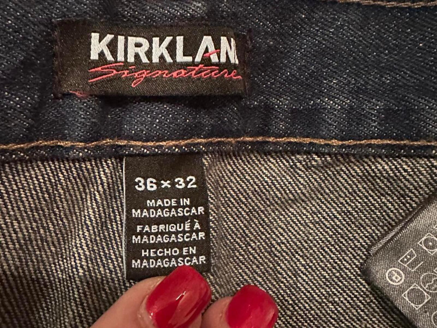 Kirkland Signature Men’s Dark Wash Jeans 36x32